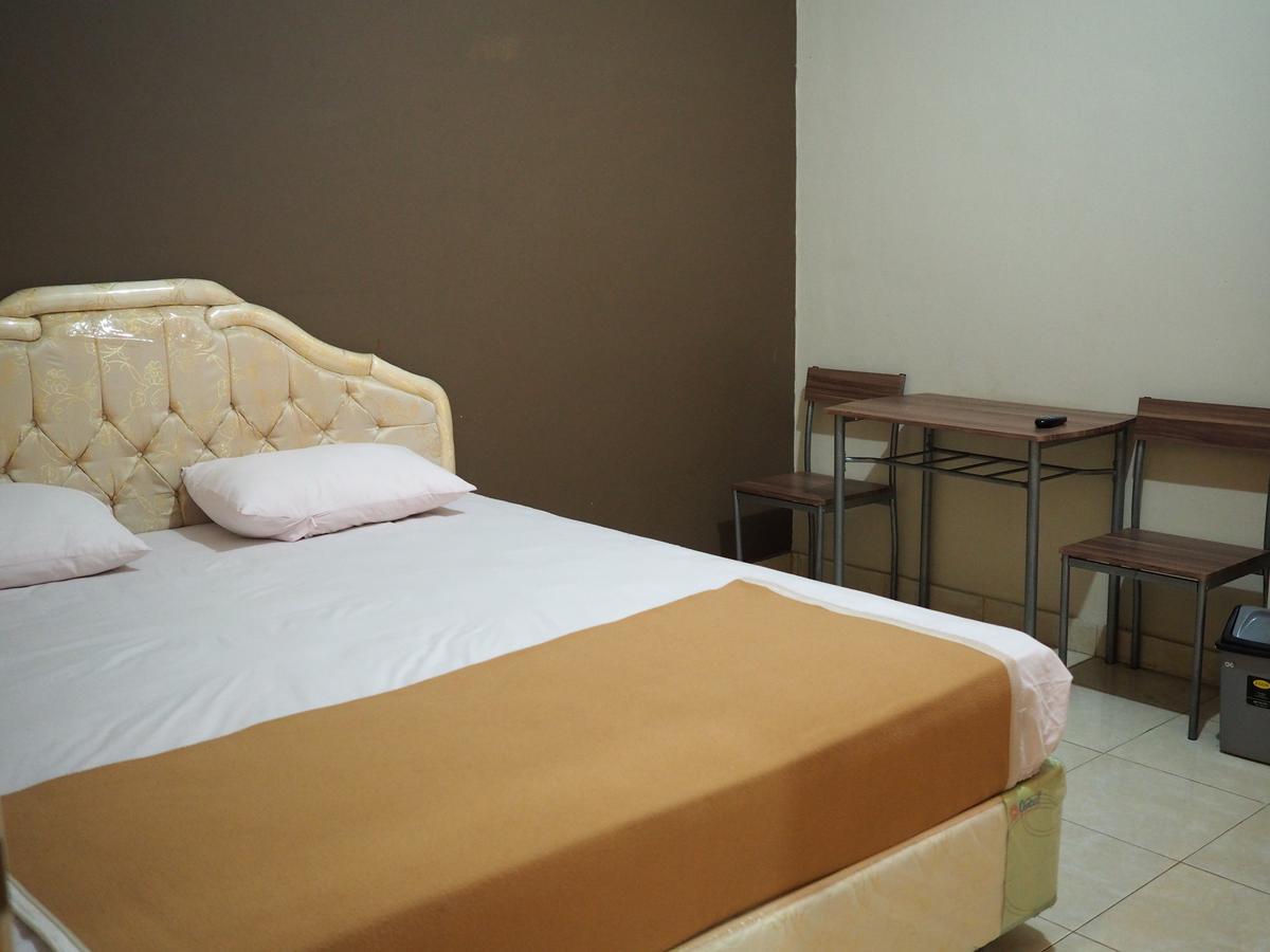 Diaga Grha Hotel ยอกยาการ์ตา ภายนอก รูปภาพ