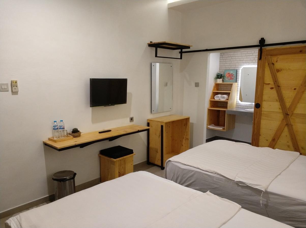 Diaga Grha Hotel ยอกยาการ์ตา ภายนอก รูปภาพ